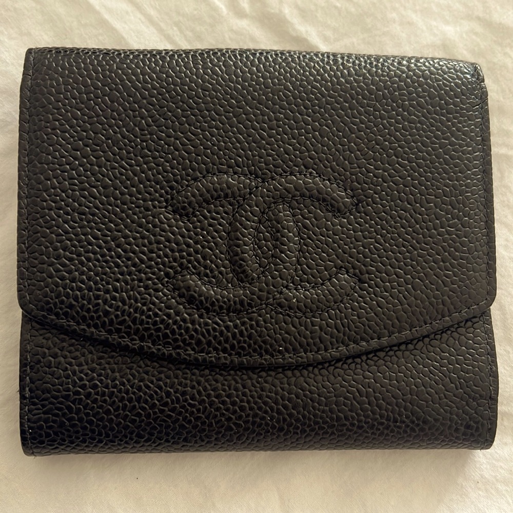 Chanel compact wallet caviar leather